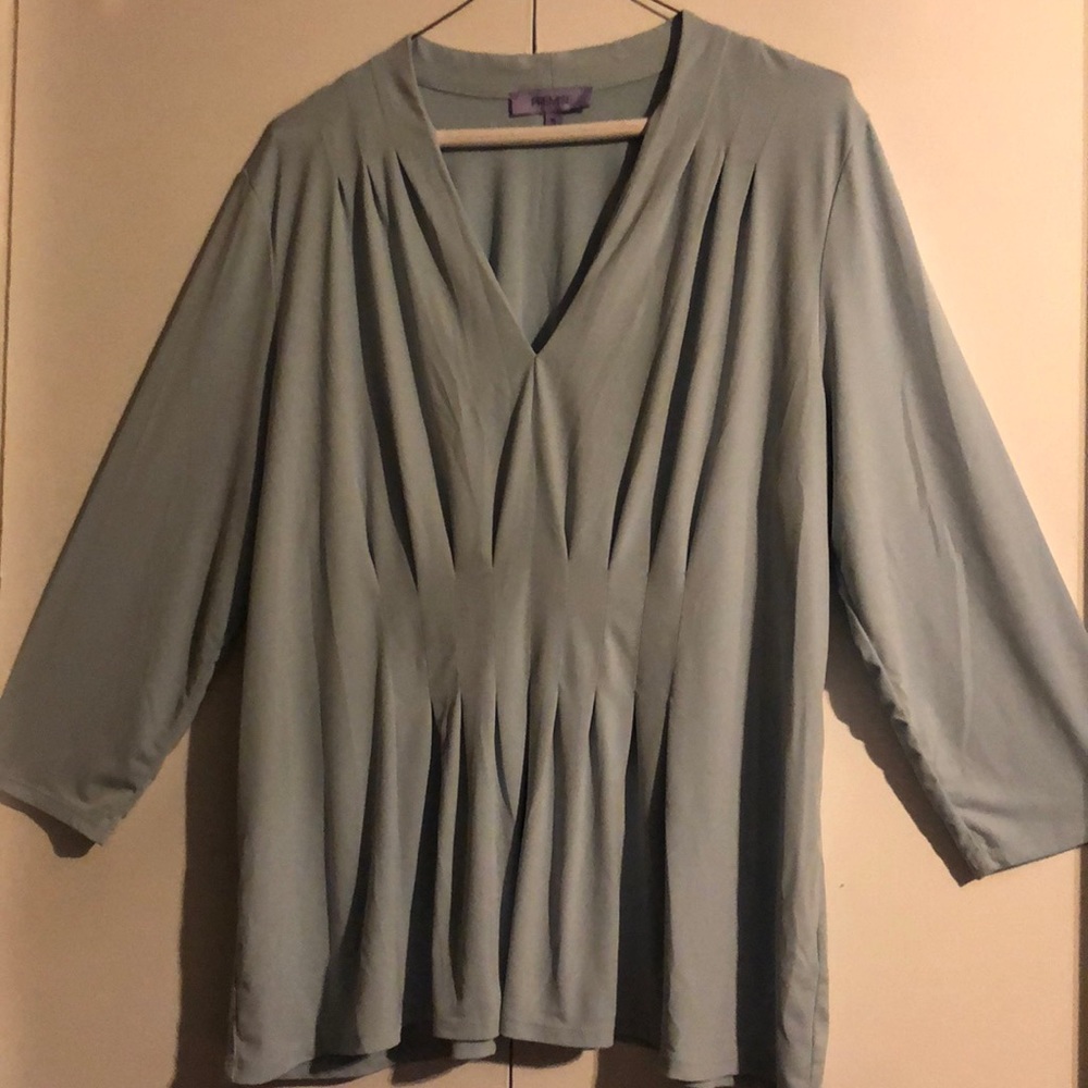 Long sleeve blouse, color- gray